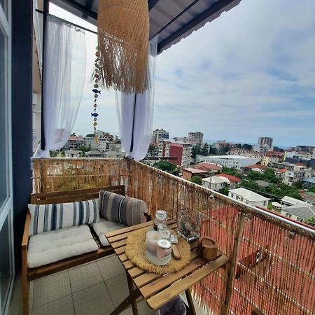 Sofia'S Apartment In Кобулети Екстериор снимка