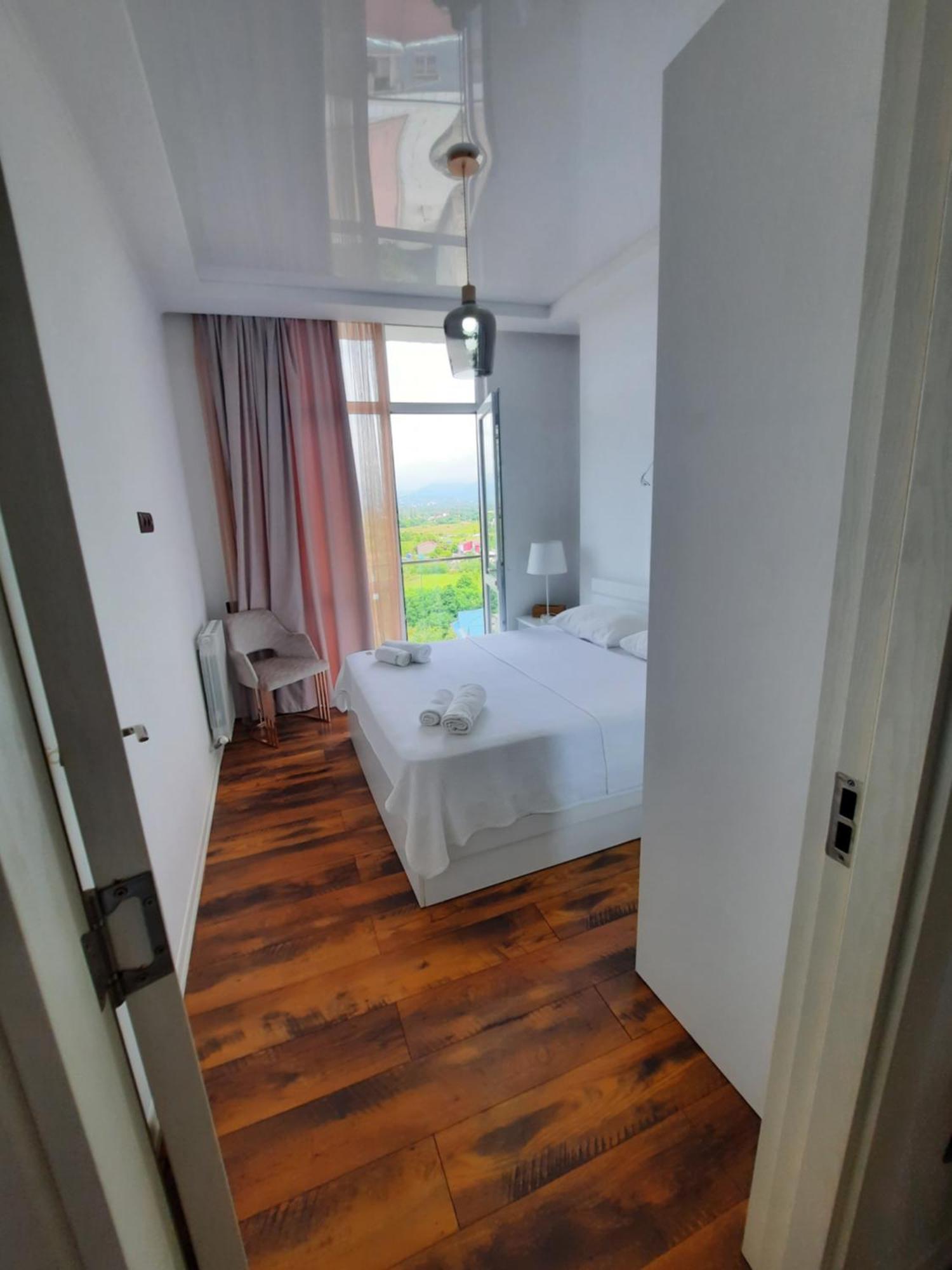 Sofia'S Apartment In Кобулети Екстериор снимка