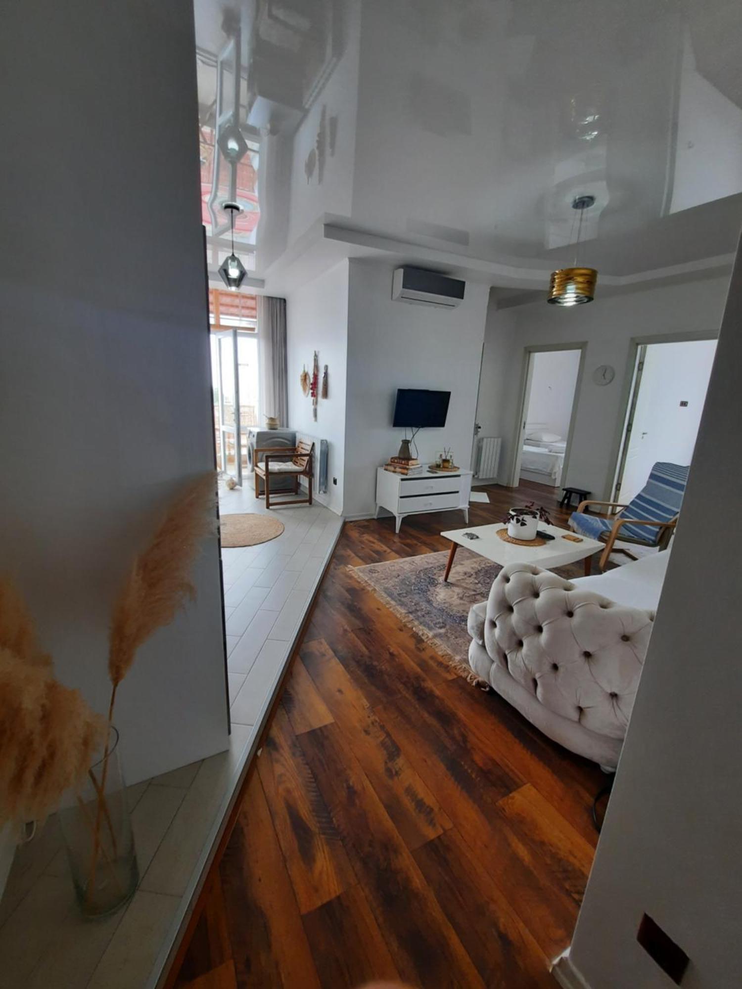 Sofia'S Apartment In Кобулети Екстериор снимка